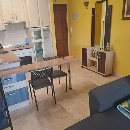 Avenida Benedicto Ruiz Apartment Ajo
